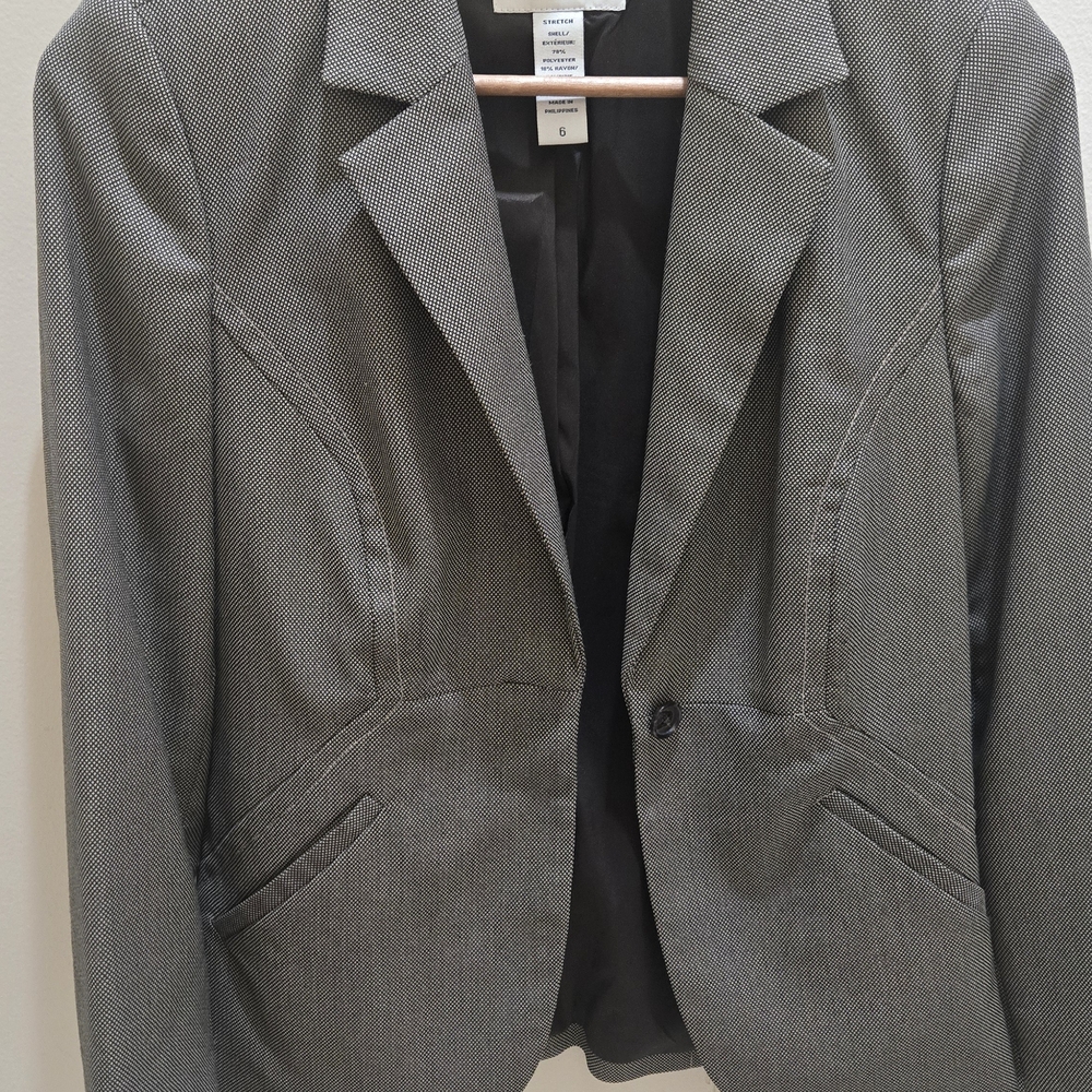 Women's Casual Suite